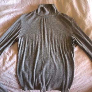 Brandy Melville high neck long sleeve